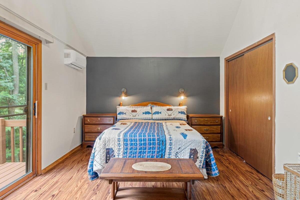 10 Mins To Slope, Pickle Ball, Hottub Holiday home *